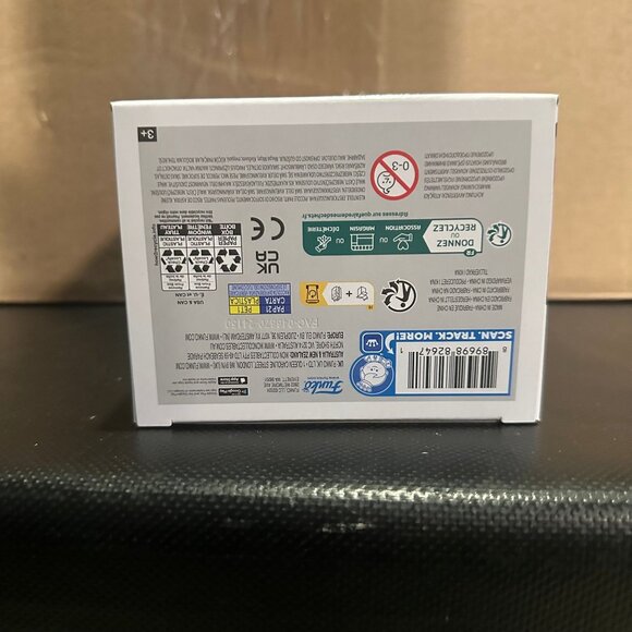 Funko POP! Marvel Spider-Man Across The Spiderverse Spider-Man 2099 #1409! - Picture 7 of 7